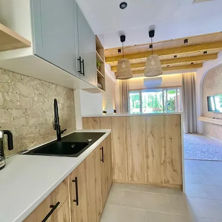 Luxury Townhouse Levante *