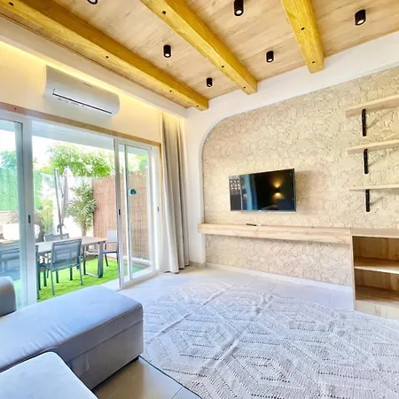 Hébergement de vacances Luxury Townhouse Levante *