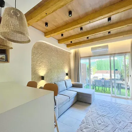 Luxury Townhouse Levante