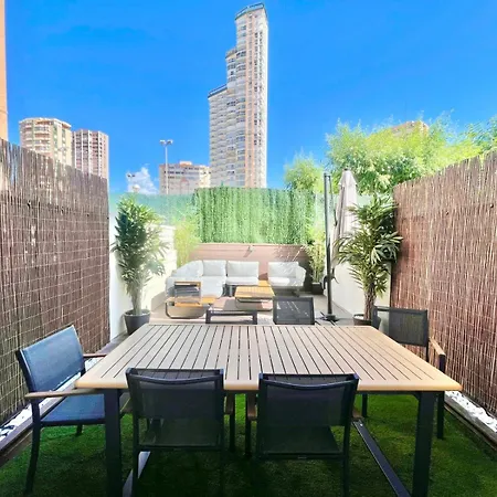 Hébergement de vacances Luxury Townhouse Levante *